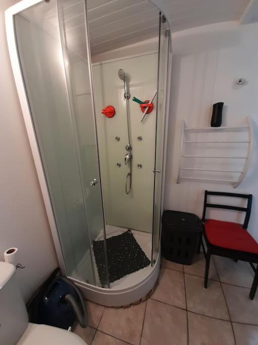 Maisonnee Avec Une Chambre Saint-Michel-en-l'Herm Экстерьер фото